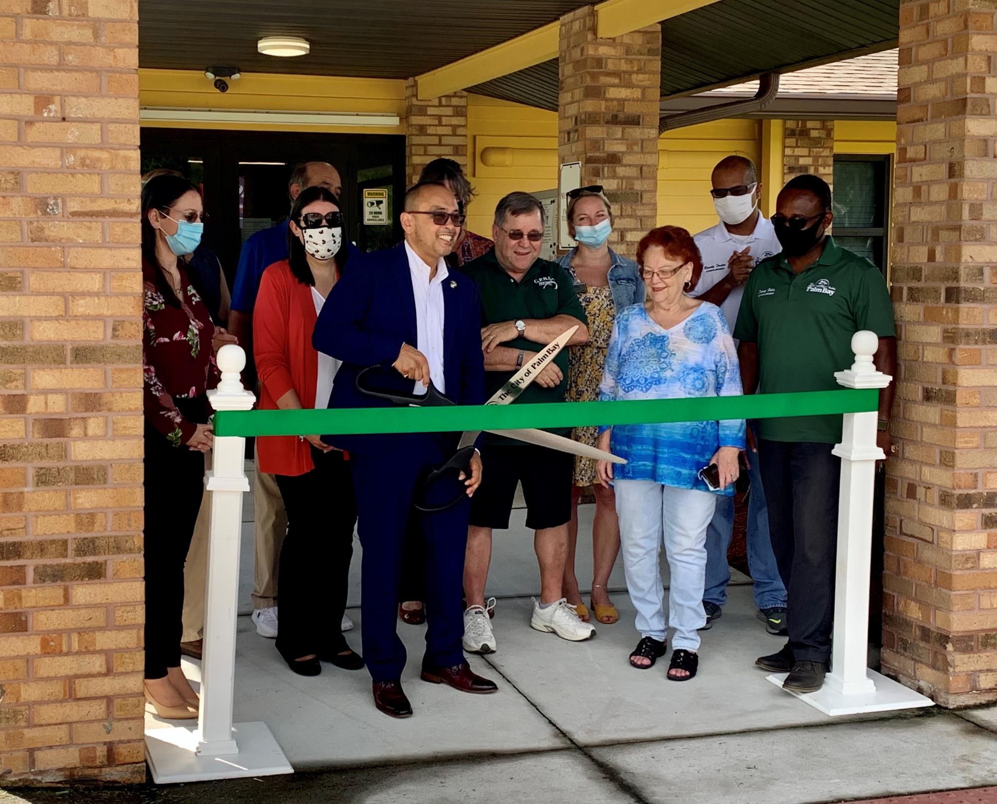 Senior Center Ribbon Cutting